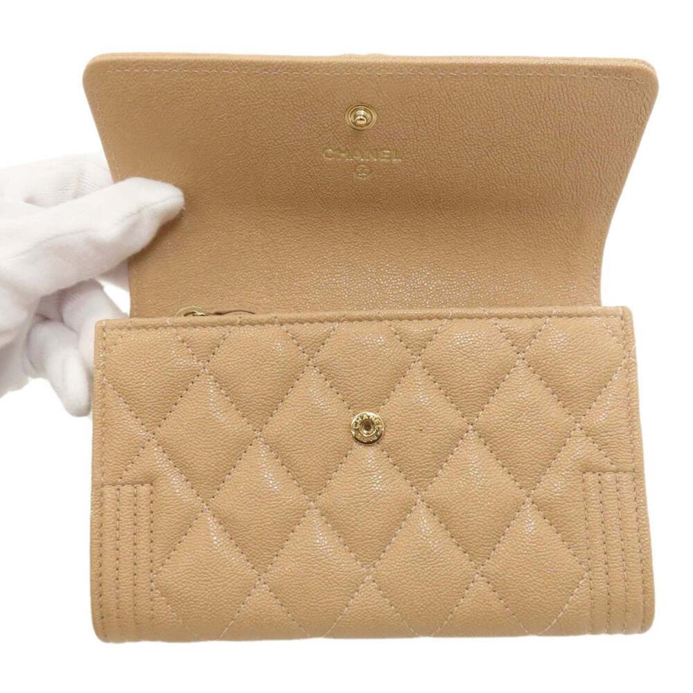 CHANEL Authentic Cream Wallet - Picture 4 of 16